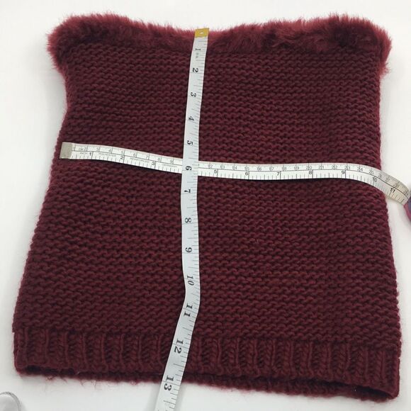 Zara faux Fur Trimmed Burgundy Knit Neck Snood Loop Scarf - Picture 4 of 5